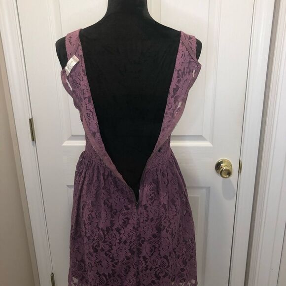 Altar’d State pink lace mini dress size medium - Picture 10 of 11